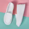 Zapatos de enfermera para mujer 2026 nuevo modelo de otoño, de suela blanda, transpirables, no fatigantes, zapatos blancos, de suela gruesa, antideslizantes, que aumentan la altura, zapatos de trabajo médicos
