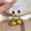Pendientes originales de flor de circonita dulce de ultra-hada, elegantes pendientes de flor de rosa de perla de estilo antiguo de alto valor al por mayor