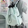 Mochila Estilo Coreano Ins Nova com Cordão Grande Capacidade para Alunos do Ensino Fundamental, Médio e Universitário Leve Versátil Mochila com Letras