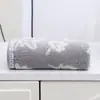 2025 Nuevo Estilo Toalla de Algodón con Letras Oscuras, Suave y Absorbente, Toalla Facial para Pareja Adulta, Toalla de Regalo para Supermercado