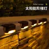 Luzes de Degrau Solares, Luzes de Cerca para Exterior, Luzes de Cerca, Luzes LED à Prova d'Água, Luzes para Corrimão de Jardim, Luzes de Degrau Solares