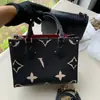 Nuevos Bolsos de Moda Europeos y Americanos para Mujer Bolso Original de Cuero Genuino para Hombro y Cruzado Bolso de Mano Estampado Bolsa de Suministro de Comercio Exterior