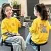 Camiseta de manga larga a rayas de patchwork 100% algodón puro, colección primavera/otoño 2026, top elegante y versátil para bebés y niñas, camiseta básica para niños