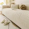 Cojín de Sofá de Felpa Transfronterizo Otoño e Invierno Engrosado Cálido Estilo Retro Cojín de Asiento Antideslizante Resistente a Arañazos de Gato Tela de Cubierta de Sofá Venta al por Mayor