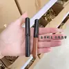 Pincel de Labios con Pelo de Cola de Lobo Amarillo y Cabeza Redonda para Brillo de Labios y Difuminado de Labios, Pincel de Labios Profesional con Tapa, Portátil y de Doble Uso para Corrector