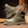 Elegantes botas de trabajo de cuero retro, nueva colección de invierno, botas de exterior estilo británico, antideslizantes y resistentes al desgaste, Botas Martin para hombre