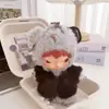 Solo ropa de muñeca: Colgante de muñeca de peluche de vinilo de la serie Hirono Road Log, conjunto de ropa para muñeca Hirono, abrigo, sombrero