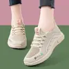 2025 Nuevos Zapatos de Malla para Mujer Transpirables Deportivos Casuales Estilo Coreano Modernos Versátiles Huecos Suela Suave Zapatos de Malla Tenis