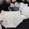 8856 Estilo Barroco Francés Nuevo Estilo Japonés Encaje de Oreja de Madera Algodón Ropa Interior de Cintura Media para Niñas Ropa Interior Amigable con la Piel de la Cadera