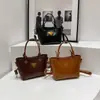 Bolsas al por mayor bolso de hombro simple para el día a día mujer casual retro popular bolso bandolera bolso de mano versátil