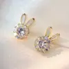 2025 Estilo Caliente Orejas de Conejo Giratorias Zirconia Diamante Accesible Lujo Pendientes Moda Versátil Lindo Regalo para Novia Venta al por Mayor