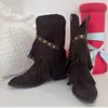 Botas de Cowboy Ocidentais Bico Fino Salto Grosso Cano Curto Estilo Wasteland Britânico Franjas Retro Fivela Rebites Maillard