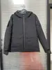 Chaquetas de algodón personalizadas de alta calidad para uso en exteriores, a prueba de viento, engrosadas y cálidas, del fabricante original en Chengdu, Sichuan