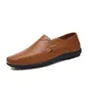 Zapatos Casuales de Piel para Hombre Primavera 2026 Nuevos Mocasines de Piel sin Cordones para Hombre al por Mayor Zapatos de Moda Tendencia para Hombre