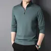 Suéter nuevo de primavera 2023 para hombre, sencillo, casual, holgado, cuello medio alto con cremallera, color liso, manga larga, camisa base, ropa de hombre