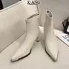 Em estoque~Fivela de metal bico fino zíper traseiro salto alto 7cm botas curtas para mulheres, botas elásticas justas, botas da moda para mulheres