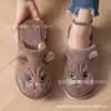 Produtos de Venda Quente Transfronteiriços Diretamente da Fábrica de Origem, Pantufas de Pelúcia para Casa Masculinas e Femininas em Estoque, Disponíveis em Várias Cores, Adequadas para Uso Interno e Externo