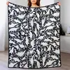 Manta multifuncional, dibujada a mano, en blanco y negro, para uso doméstico, adecuada para siestas, venta al por mayor, con dibujos lineales, diseños casuales, DIY y creativos