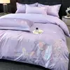 Juego de ropa de cama de cuatro piezas de alta gama, lujo ligero, todo algodón, bordado, para el hogar, dormitorios de estudiantes, funda de edredón suave y amigable con la piel, juego de sábanas
