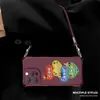 Buen humor, adecuado para funda de teléfono Apple 18pm, iPhone 15 con cordón en las cuatro esquinas, 16 con textura de cuero, 17 estilo bandolera, 14 con diseño de estilo chino