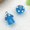 9 Tipos de Resina Luminosa Colorida con Purpurina Fina Colgantes de Hongo 3D Accesorios para Colgante de Pulsera Collar Llavero DIY