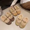 Zapatos Nuevos de Felpa de Invierno para Mujer, Calzado de Exterior con Forro de Terciopelo Cálido, Estilo Birkenstock, Hebilla Metálica Retro, Punta Redonda, Suela Plana, Pantuflas de Algodón