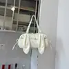 Bolso Boston de un solo hombro de gran capacidad, estilo relajado, nuevo bolso cruzado versátil de moda 2026, bolso de mano tipo almohada para mujer