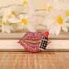 Llavero de metal con forma de boca de diamante y labio rojo para coche, bonito colgante para bolso de mujer, llavero, anillo, accesorios creativos, regalo