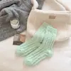 Meias grossas quentes de outono e inverno para mulheres, macias, amigáveis à pele, de veludo australiano, meias cano alto, cor macaron, padrão de linho, meias femininas