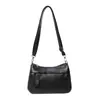 Popular bolso bandolera de comercio exterior, bolso de hombro de textura vintage de lujo ligero, bolso de cuero suave para madres de mediana edad, bolso versátil al hombro al por mayor
