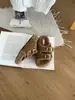 Nuevas Zapatillas de Felpa de Suela Gruesa Versátiles de Moda Otoño 2025 para Mujer con Forro de Felpa Cálido de Algodón