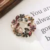 Broche de Flor de Cristal de Luxo High-end Personalidade Feminina Elegante Casaco Cardigan Corsage Moda Requintado Senso High-end Alfinete