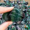 Pingentes de contas de lã esculpida em fluorita azul roxo verde