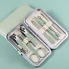 Fábrica em estoque Conjunto de Beleza Verde em Aço Inoxidável 18 peças Cortador de Unhas Cortador de Unhas Cortador de Unhas Ferramenta de Manicure terno
