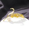 Broche de oreja de trigo con perlas japonesas y coreanas, diseño para mujer, nicho de lujo, accesorios de temperamento, exquisito ramillete para traje.