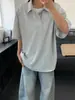 Camiseta Falsa de Duas Peças com Manga Curta para Homens, Estilo Verão de Alto Padrão, Camisa Polo com Design Americano Retrô Cleanfit de Meia Manga
