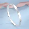 Pulsera Abierta de Trébol Chapada en Plata de Cobre Blanco con Voz en Vivo Joven Sólida Ajustable Pulsera de Hierba de la Suerte Pulsera
