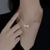 Collar de Mariposa Camelia para Mujer Simple Nuevo Diseño de Nicho Sentido de Diseño Lujo Ligero Cadena para Clavícula Borla Nueva Versátil Moda