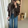 2026 Moda casual de primavera y otoño estilo coreano con cordón en el dobladillo, cuello alto, gabardina corta holgada para mujeres petites