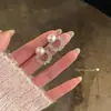 Brincos Redondos de Pérola com Zircônia Super Flash Coreanos para Mulheres, Luxo Acessível, Brincos Elegantes de Alta Qualidade, Brincos de Design Único de Nicho