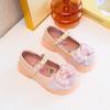 Sapatos de Couro para Meninas Sapatos de Princesa de Cristal Infantis 2025 Verão Novos Sapatos Casuais Strass Solado Macio Sapatos de Performance para Meninas