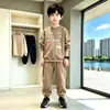 Conjunto Informal de Moda para Niños Primavera y Otoño Estilo Celebridad de Internet Nuevo Otoño 2026 Conjunto Deportivo de Dos Piezas para Bebé Niño Pequeño Artículo Popular