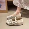 Sapatos Mary Jane femininos de novo estilo com aumento interno de altura, bico redondo, sola macia, corte baixo, sapatos de trabalho 2026, design xadrez tecido