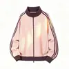 Jaqueta Cardigan Waffle com Gola Alta e Listras Três Listras Masculina 2026, moderna e estilosa, casaco casual de corte solto