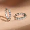 Pendientes de circonita súper brillantes de lujo ligero europeos y americanos para mujer, pequeños y exquisitos, accesorios para la oreja versátiles estilo ins, artículo más vendido en temu