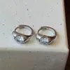 Hebilla de Pendiente Huevo de Paloma con Circonita Cúbica Brillante para Mujer Exquisito Diseño Cotidiano Pendientes de Botón Pendientes de Tacto de Alta Gama Joyería para Orejas de Temperamento Francés