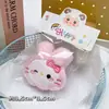 Pequeños regalos de fiesta empaquetados individualmente, lindos colgantes de peluche, muñecos de dibujos animados, muñecos para lanzar en bodas, recuerdos de fiesta y decoraciones colgantes