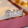 Nuevo Anillo de Fila Completa de Diamantes, Anillo Marqués, Anillo Delgado Apilable Simple y Único, Estilo de Moda y Tendencia de Luoxi Temple Jewelry