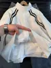 Jaqueta Patchwork Listrada de Alta Qualidade Masculina Primavera e Outono Marca Tendência Cardigan com Capuz para Jovens Gola Alta Jaqueta Esportiva Versátil