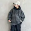 Sudadera para niño para primavera y otoño 2026, ropa de otoño para niño, estilo de otoño para niños, sudadera con capucha a rayas elegante y genial para niños mayores